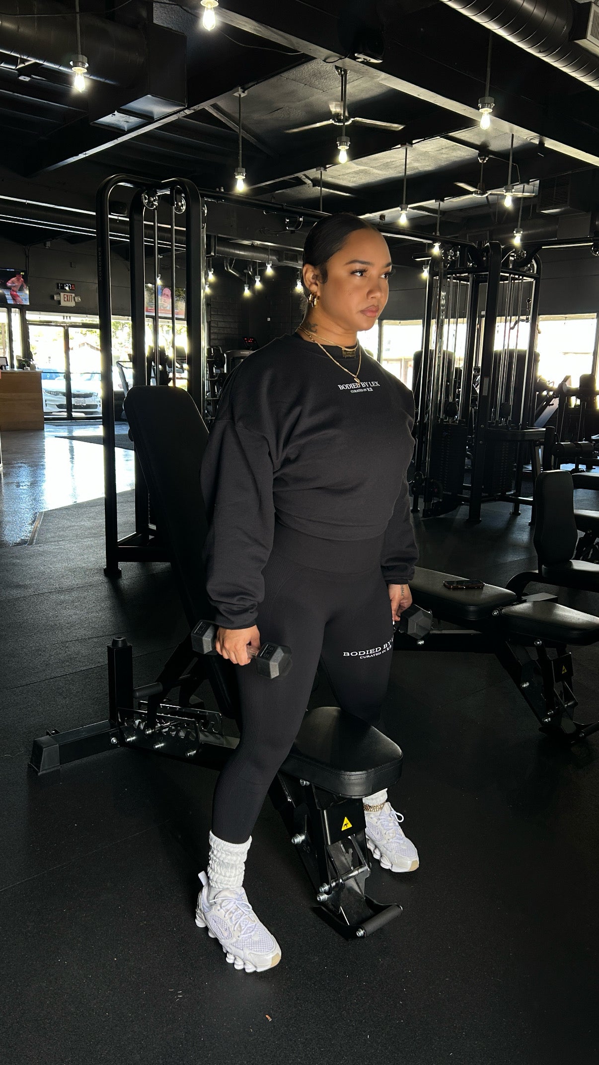 NOIRE SCULPTED LEGGINGS