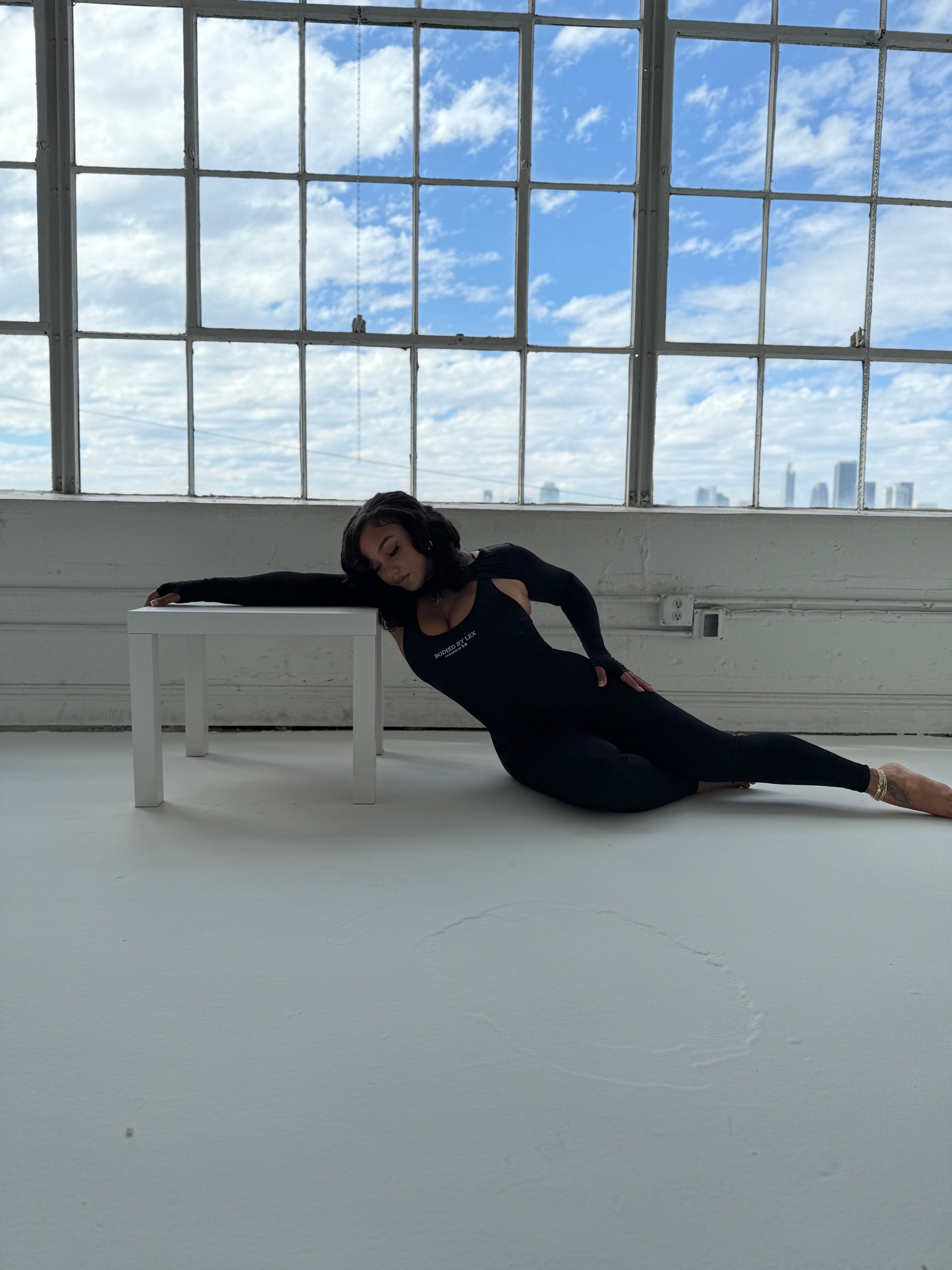 NOIRE SCULTPING BODY SUIT